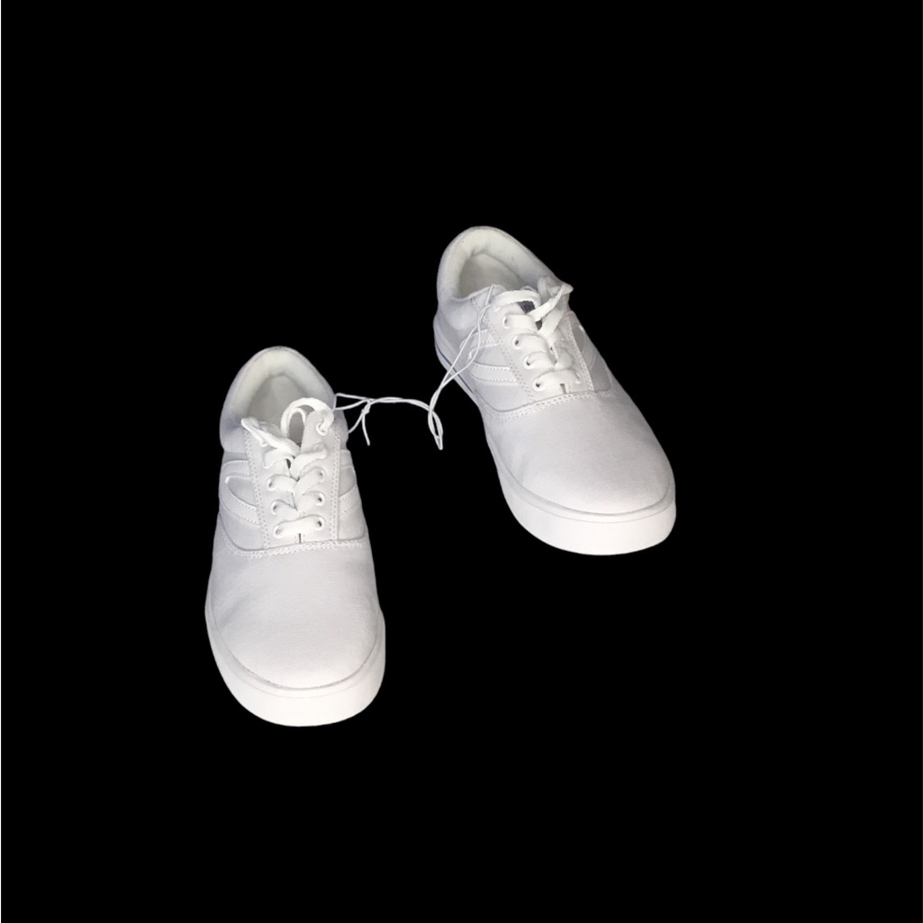 Women’s Tretorn Chelsea Sneakers- White - Nwt - Size 7